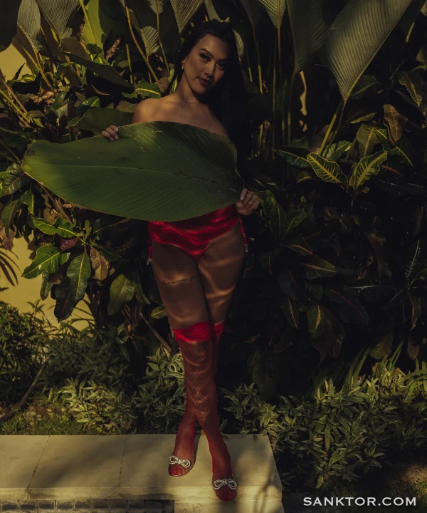 topless brazilian girl in the jungles