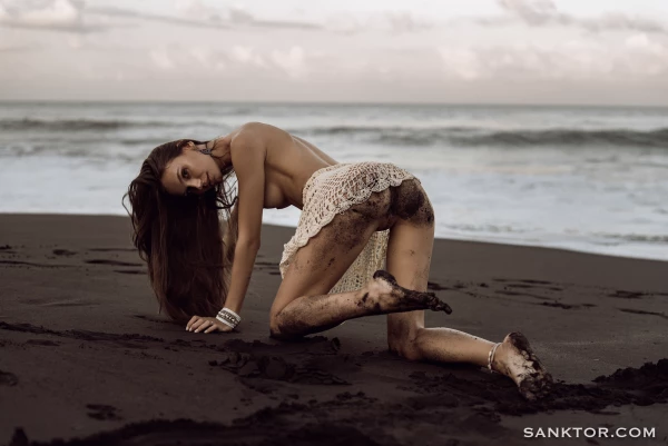 skinny tall model