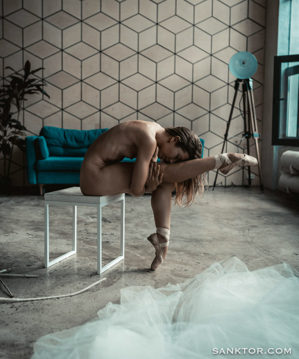Erotic tube porn - Poppyseed dancer